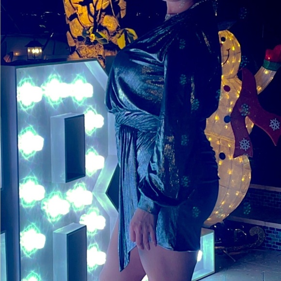 🔥 House of CB Silver Metallic Mini Dress US L - Picture 7 of 11